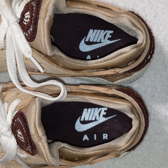 Nike Air Huarache Sneakers Desert Sail Size 11.5 Men's - Picture 6 of 8